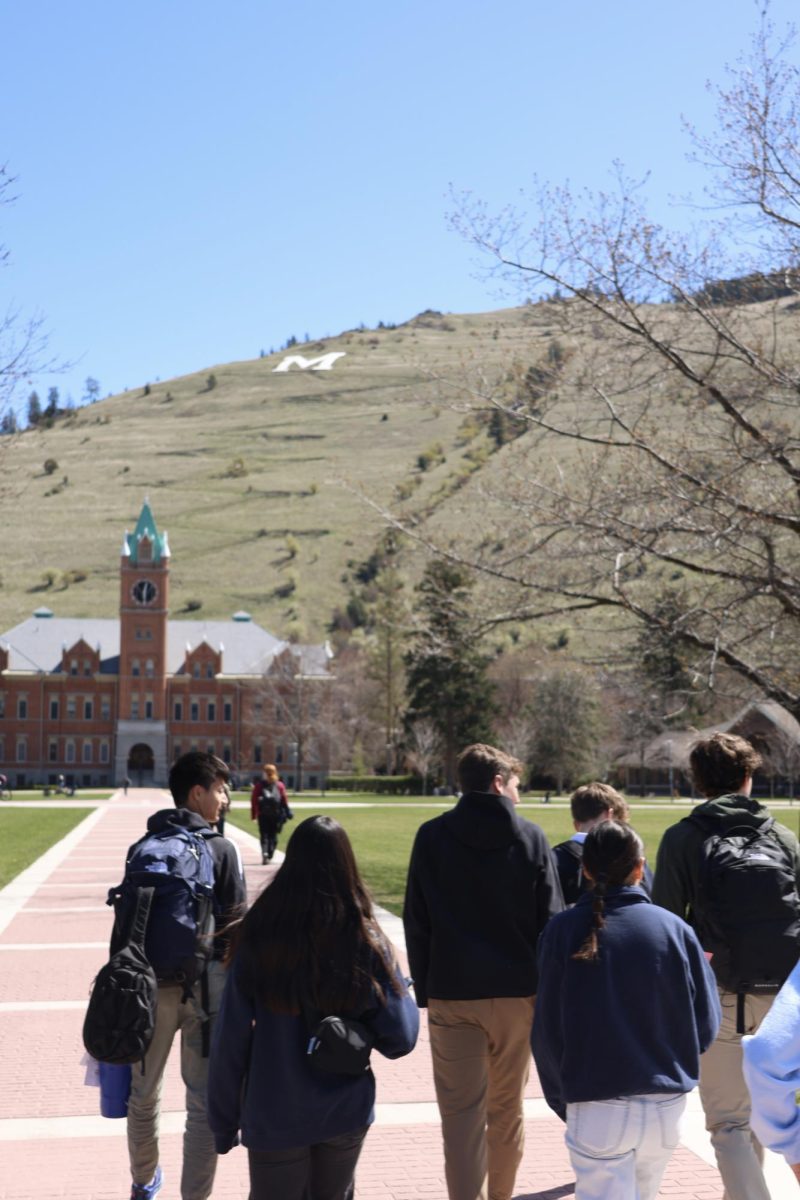 4/18/24 BC Journalism students exploring the UM campus. 