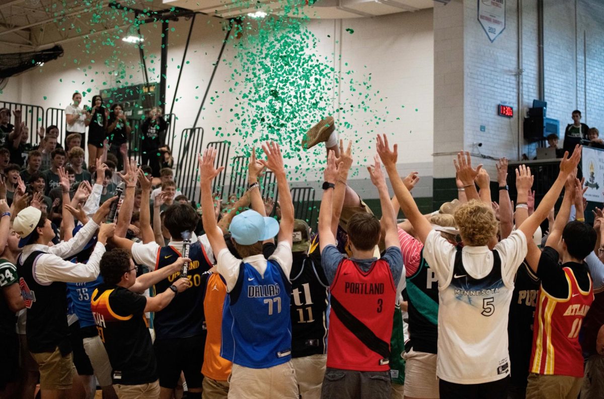 9.19.25
Senior boys dance at Homecoming week prep rally.