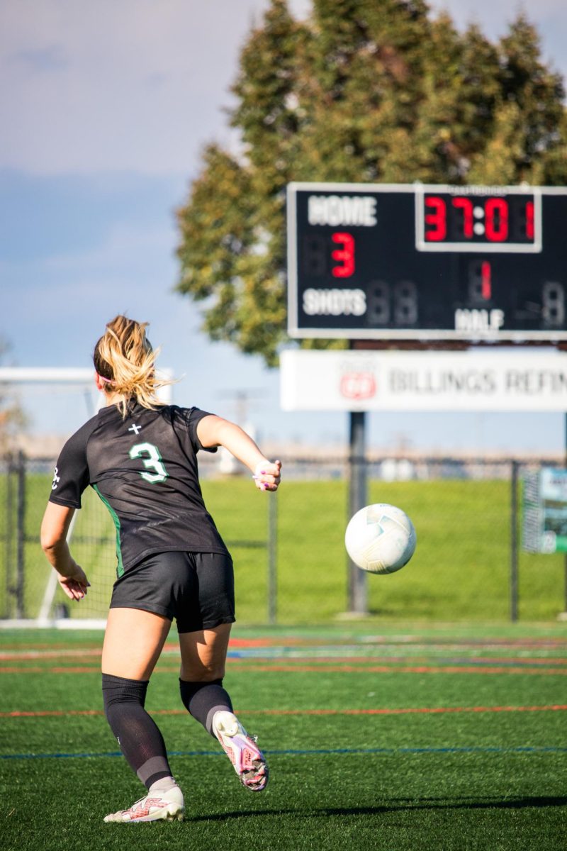 9.18.25 Senior Kage Boyles chasing down a through ball vs Lockwood 