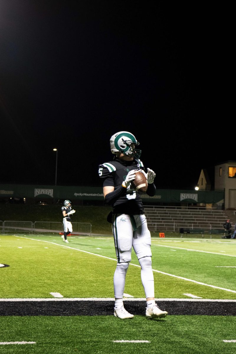 11.7.25
Senior Kellan Reas warming up for playoffs vs Hamilton.