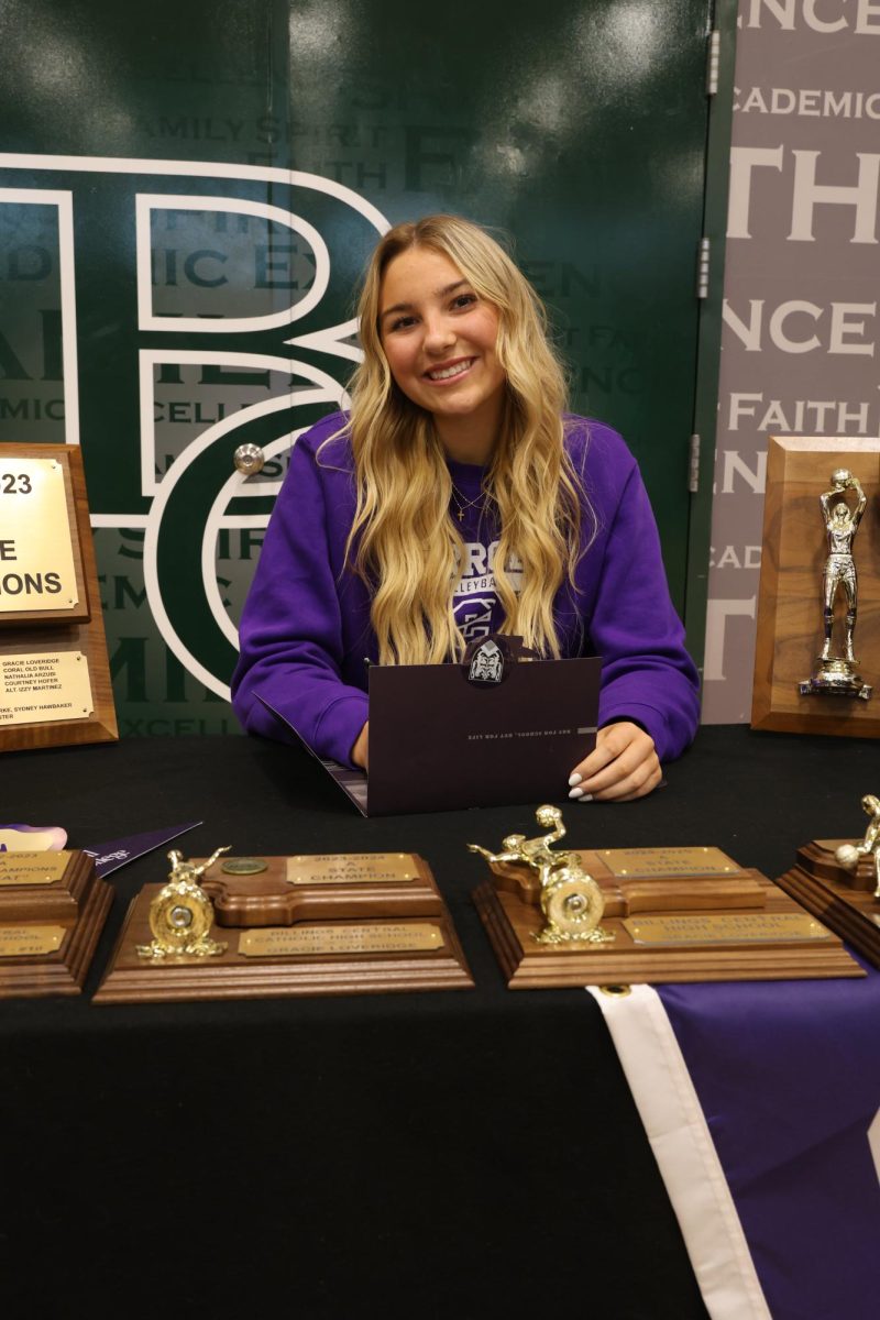 12.10.25
Senior, Gracie Loveridge signing to Carroll College for volleyball