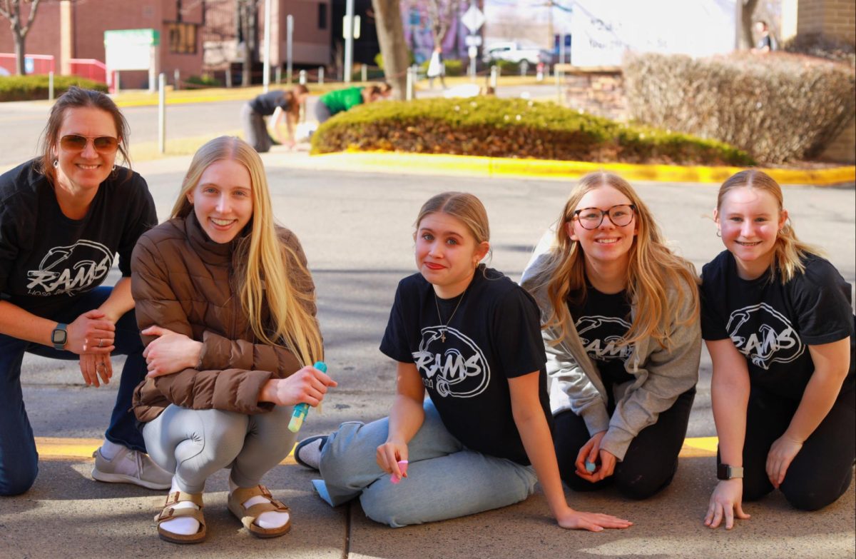 2.15.26
Freshmen HOSA members alongside advisor, Mrs. Cunningham, pose for a photo outside Intermountain Health.