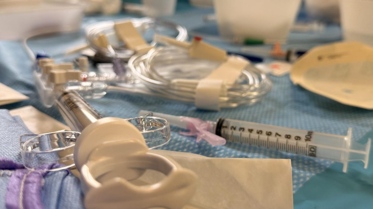 4.1.26 
Photo of tools used during open heart surgery, taken during the Cath Lab 101 symposium.